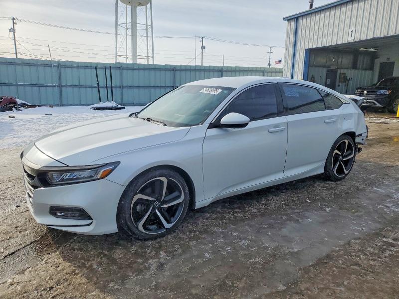 HONDA ACCORD 2018 with VIN 1HGCV1F38JA166639 - Photo from auction