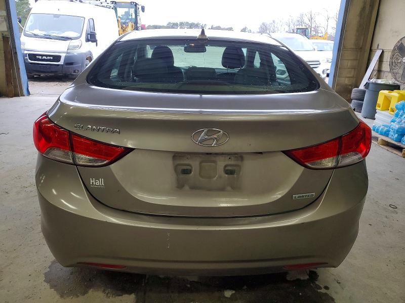 Photo 6 from auction – 2012 HYUNDAI ELANTRA with VIN 5NPDH4AE0CH105558