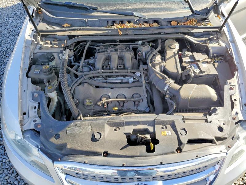 Photo 11 from auction – 2011 FORD TAURUS LIM with VIN 1FAHP2JW2BG184435