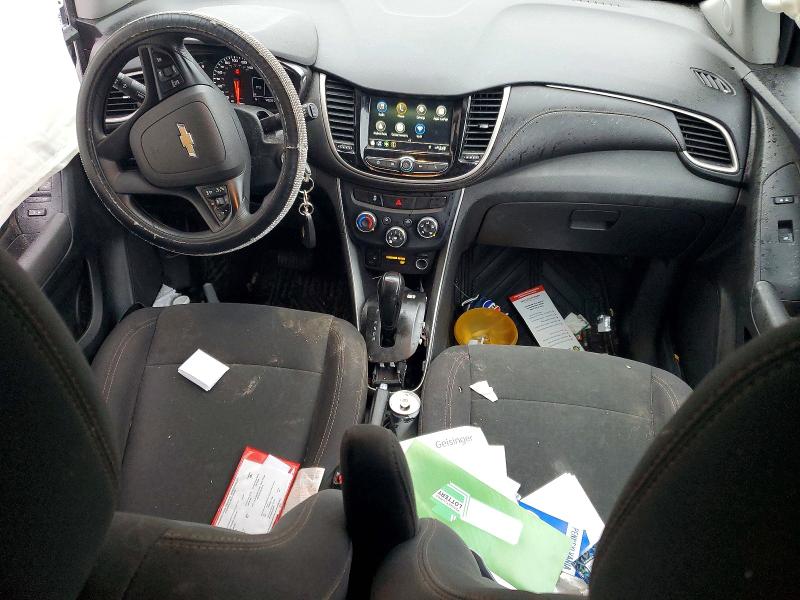 Photo 8 from auction – 2019 CHEVROLET TRAX LS with VIN 3GNCJNSB3KL285652