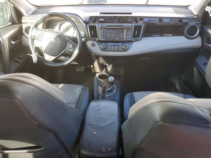 Photo 8 from auction – 2015 TOYOTA RAV4 with VIN 2T3YFREV8FW180570