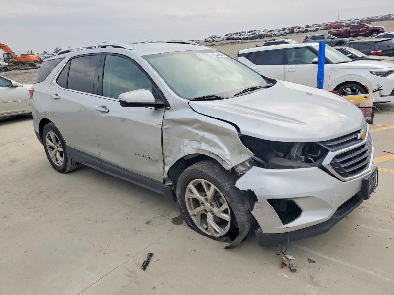 Photo 4 from auction – 2018 CHEVROLET EQUINOX LT with VIN 2GNAXTEXXJ6265211
