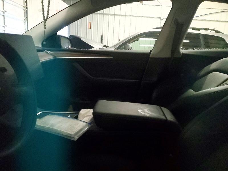 صورة رقم 7 من المزاد - 2025 TESLA MODEL Y مع VIN 7SAYGDED5SF240346