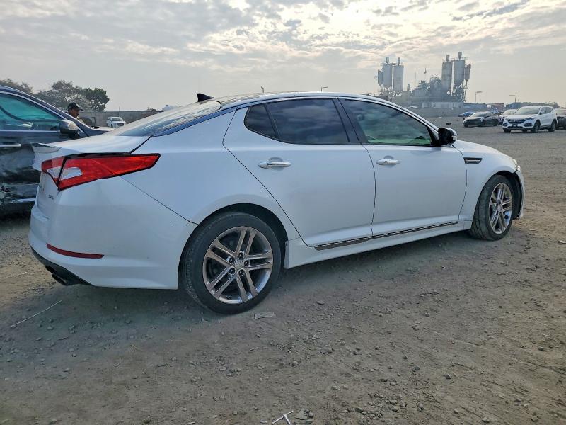 Photo 3 from auction – 2012 KIA OPTIMA SX with VIN 5XXGR4A68CG044362