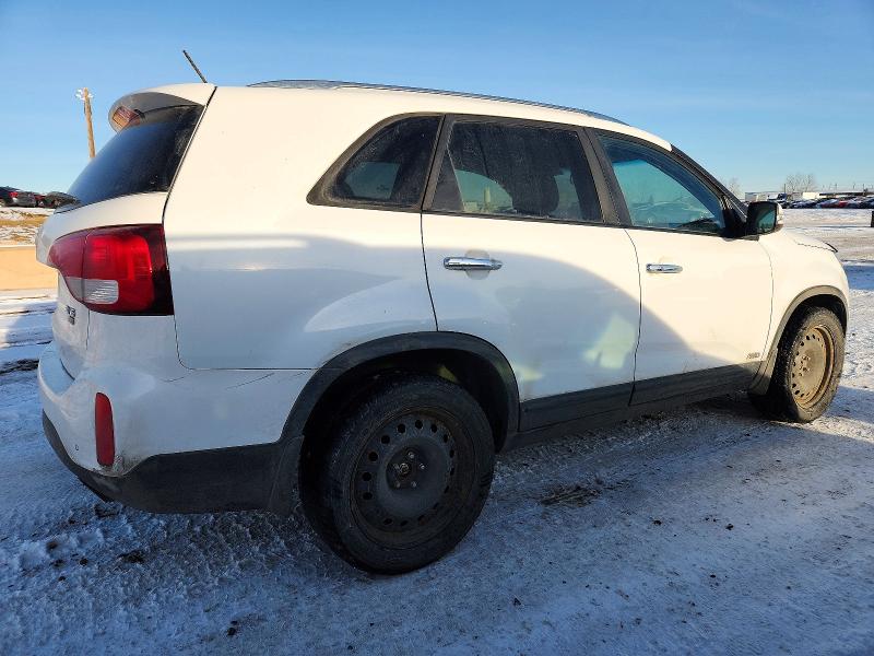 Photo 3 from auction – 2014 KIA SORENTO EX with VIN 5XYKUDA73EG533123