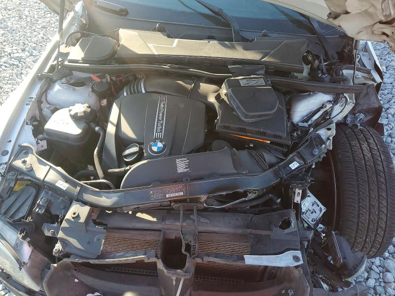 Photo 11 from auction – 2012 BMW 335 with VIN WBADX7C53CE744287