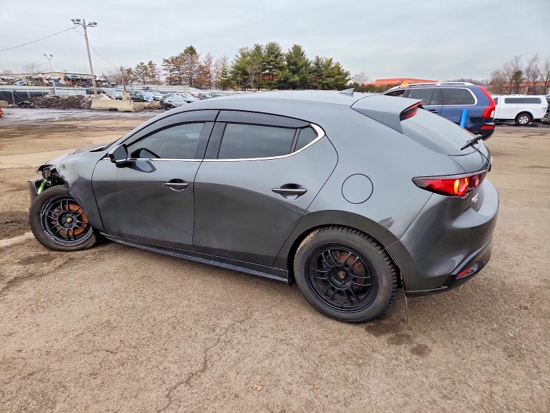 Photo 2 from auction – 2021 MAZDA 3 with VIN JM1BPBJY2M1340920