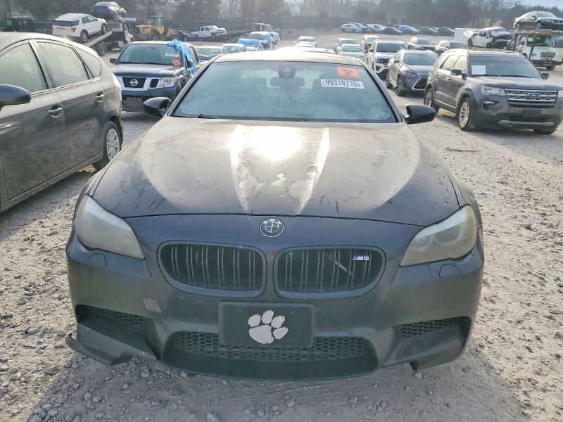 Photo 5 from auction – 2013 BMW M5 with VIN WBSFV9C56DC772717