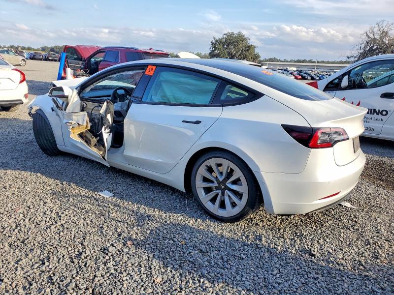 Photo 2 from auction – 2022 TESLA MODEL 3 with VIN 5YJ3E1EA5NF352179