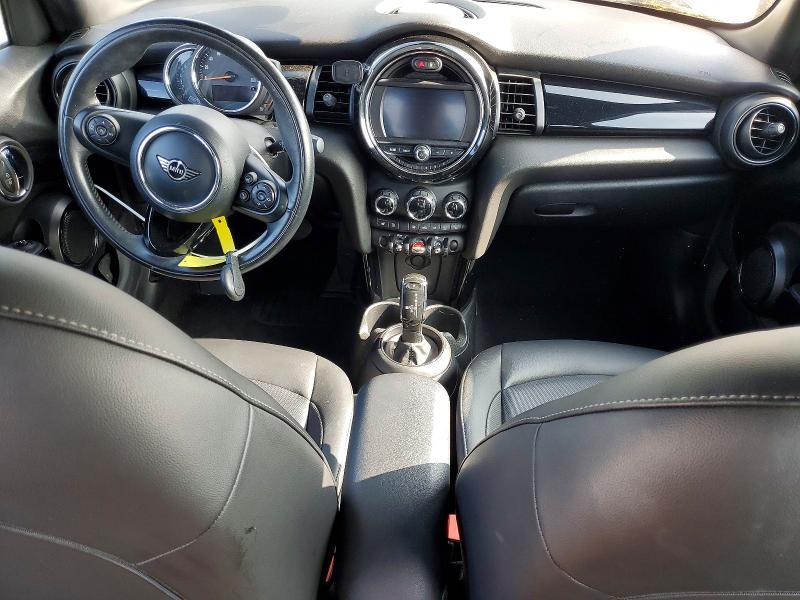 Photo 8 from auction – 2020 MINI COOPER with VIN WMWXU7C01L2L50170