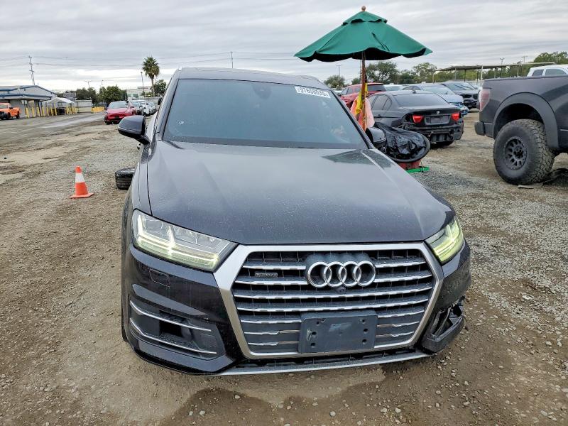 Photo 5 from auction – 2017 AUDI Q7 PREMIUM with VIN WA1LAAF70HD036967