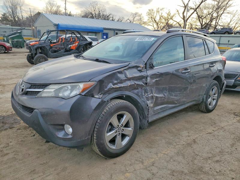 TOYOTA RAV4 XLE 2015 with VIN 2T3RFREV4FW275440 - Photo from auction