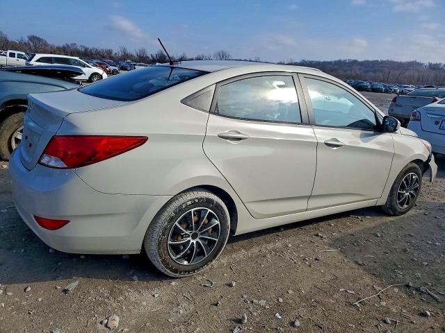 Photo 3 from auction – 2016 HYUNDAI ACCENT SE with VIN KMHCT4AE8GU059818