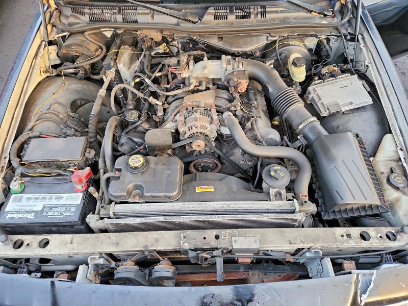 Photo 11 from auction – 2008 FORD CROWN VICTORIA with VIN 2FAHP71V08X115671