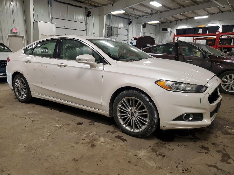 Photo 4 from auction – 2013 FORD FUSION SE with VIN 3FA6P0HR0DR157080
