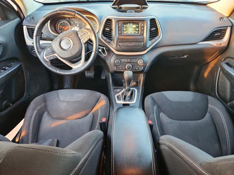 Photo 8 from auction – 2015 JEEP CHEROKEE with VIN 1C4PJLCB8FW737348