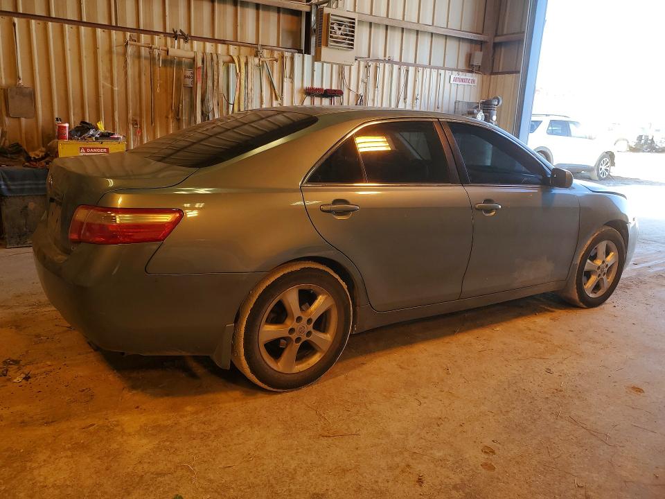 Photo 3 from auction – 2007 TOYOTA CAMRY CE with VIN 4T1BE46K97U695846