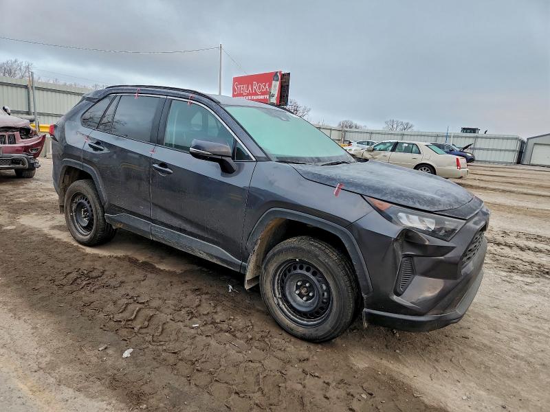 Photo 4 from auction – 2019 TOYOTA RAV4 LE with VIN 2T3G1RFV6KW081278