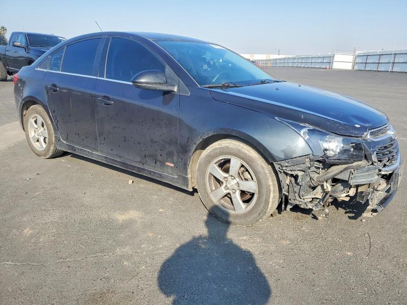 Photo 4 from auction – 2015 CHEVROLET CRUZE with VIN 1G1PC5SB0F7297278