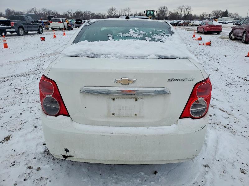 Photo 6 from auction – 2014 CHEVROLET SONIC LT with VIN 1G1JC5SH2E4216016