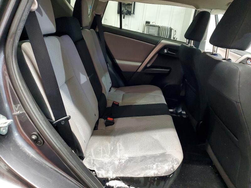 Photo 11 from auction – 2018 TOYOTA RAV4 ADVEN with VIN 2T3RFREV5JW844353