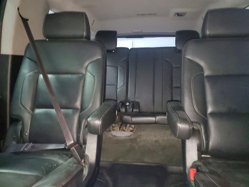 Photo 10 from auction – 2015 CHEVROLET SUBURBAN with VIN 1GNSKJKC2FR506988