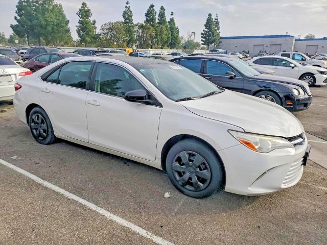 Photo 4 from auction – 2017 TOYOTA CAMRY LE with VIN 4T1BF1FK6HU806446