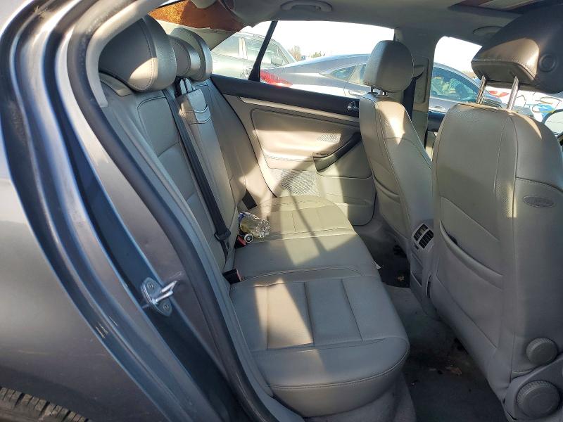 Photo 10 from auction – 2005 VOLKSWAGEN NEW JETTA with VIN 3VWSF71K45M636146