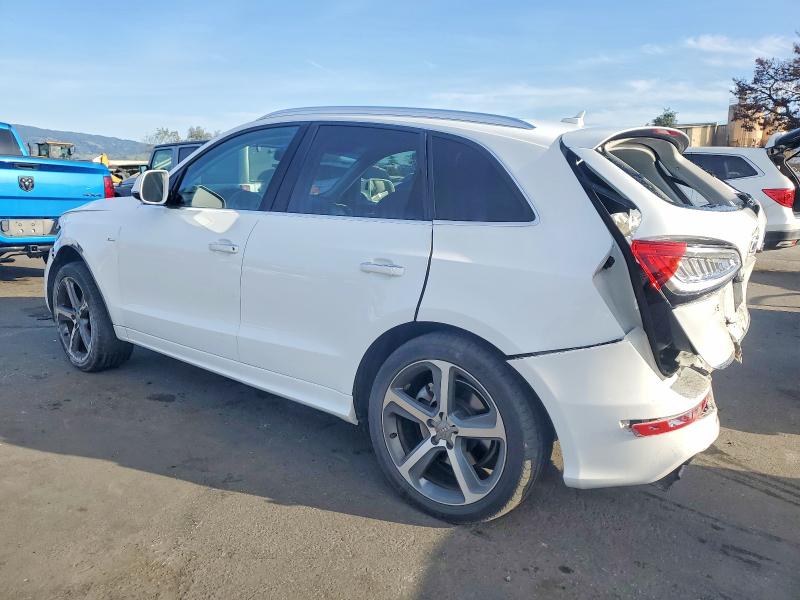 Photo 2 from auction – 2017 AUDI Q5 PREMIUM with VIN WA1D7AFP9HA067011