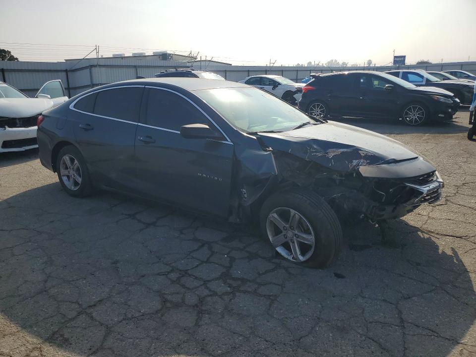 Photo 4 from auction – 2019 CHEVROLET MALIBU with VIN 1G1ZB5ST2KF147337