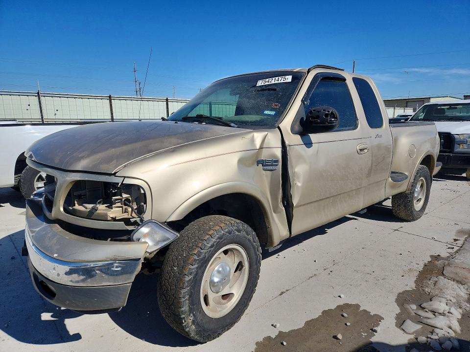 FORD F150 2000 with VIN 1FTRX08L0YKA26633 - Photo from auction