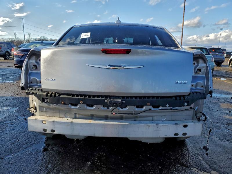 Photo 6 from auction – 2016 CHRYSLER 300 LIMITE with VIN 2C3CCARG3GH124316