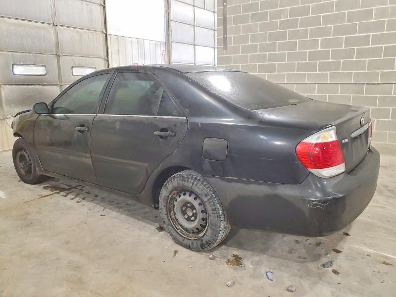 Photo 2 from auction – 2005 TOYOTA CAMRY with VIN 4T1BE32K55U047823