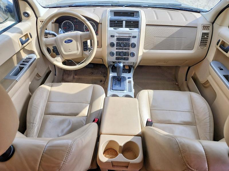Photo 8 from auction – 2011 FORD ESCAPE XLT with VIN 1FMCU9D76BKA25792