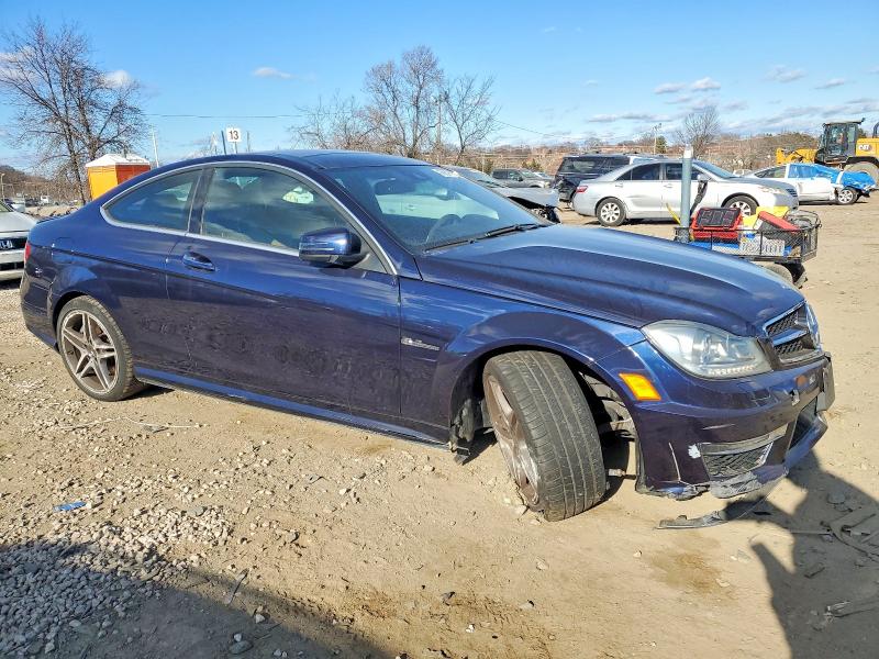 Photo 4 from auction – 2012 MERCEDES-BENZ C with VIN WDDGJ7HB0CF730606