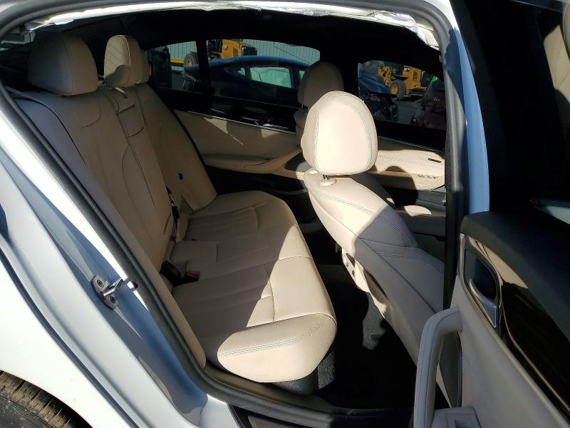 Photo 10 from auction – 2020 BMW 530 with VIN WBAJR3C05LCE52083