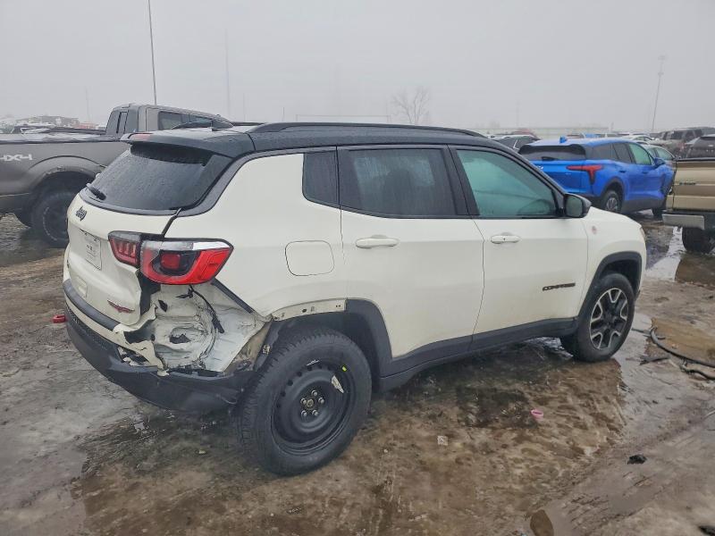 Photo 3 from auction – 2020 JEEP COMPASS with VIN 3C4NJDDB3LT207799