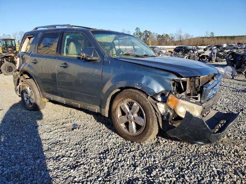 Photo 4 from auction – 2012 FORD ESCAPE LIM with VIN 1FMCU0EG3CKB38613