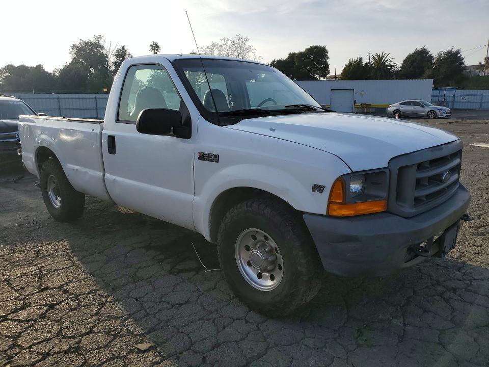 Photo 4 from auction – 2001 FORD F250 SUPER with VIN 1FTNF20L31EA37686