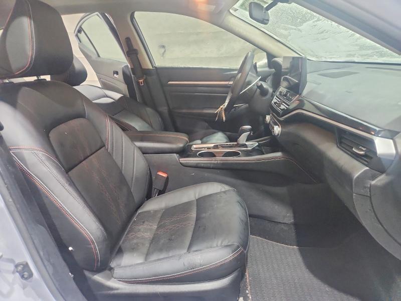 Photo 7 from auction – 2025 NISSAN ALTIMA SR with VIN 1N4BL4CW8SN329693