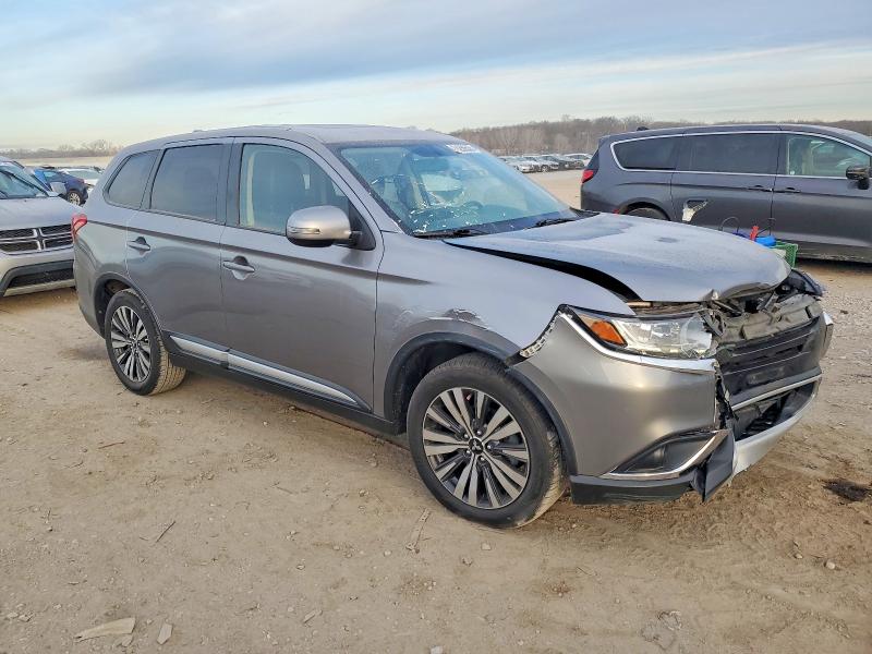 Photo 4 from auction – 2019 MITSUBISHI OUTLANDER with VIN JA4AD3A35KZ007585