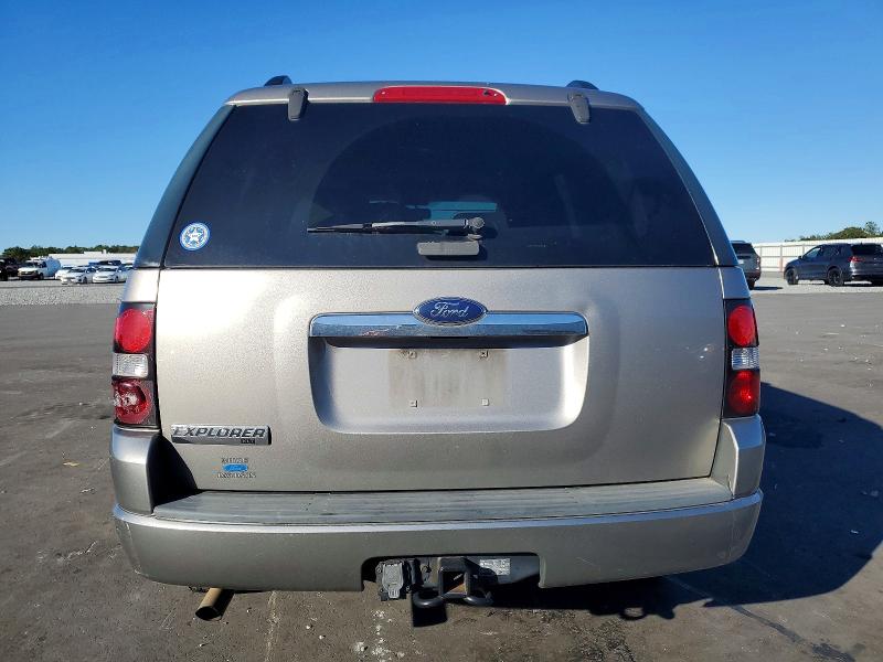 Photo 6 from auction – 2008 FORD EXPLORER X with VIN 1FMEU63EX8UA69217