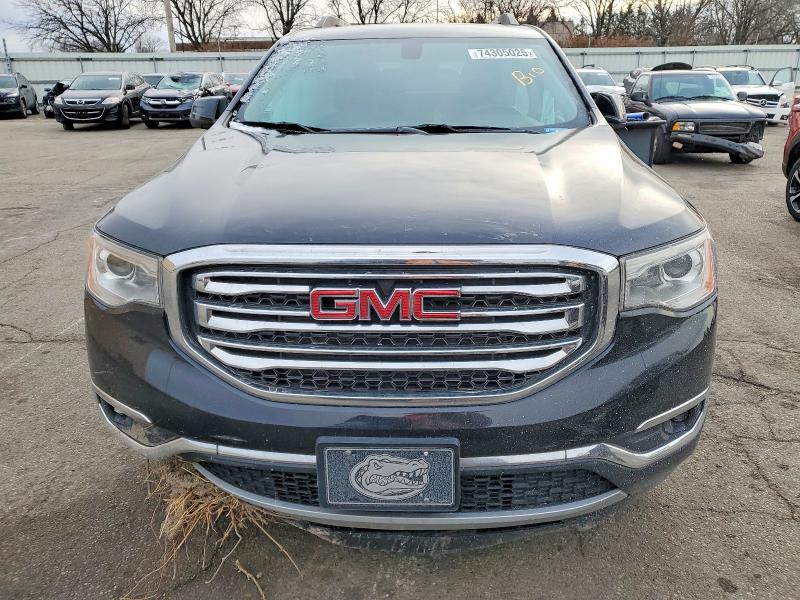 Photo 5 from auction – 2017 GMC ACADIA with VIN 1GKKNLLS8HZ182289