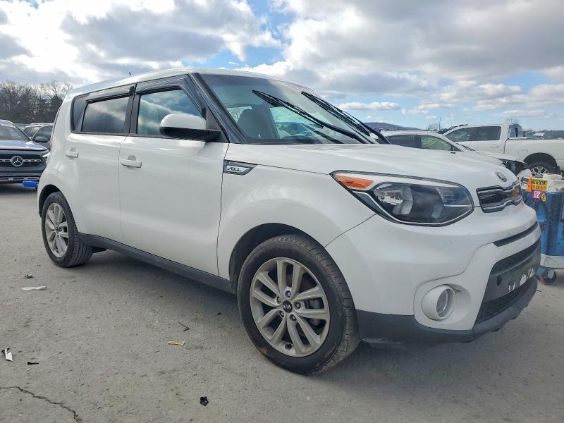 Photo 4 from auction – 2017 KIA SOUL + with VIN KNDJP3A57H7410731