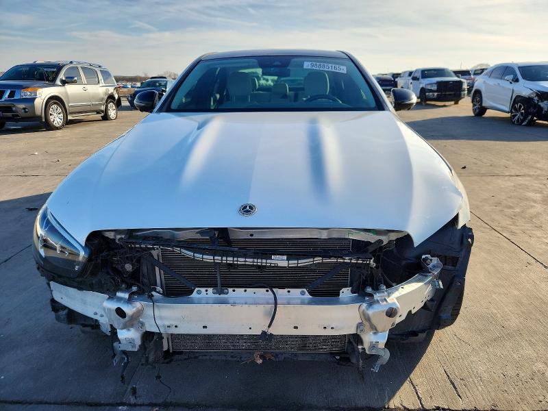 Photo 5 from auction – 2022 MERCEDES-BENZ E 350 with VIN W1KZF8DB1NB086615
