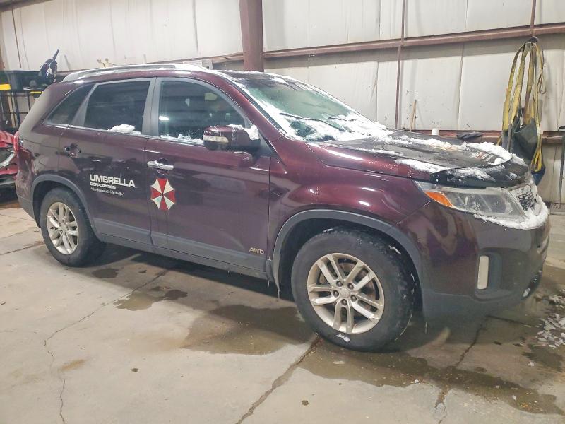Photo 4 from auction – 2014 KIA SORENTO LX with VIN 5XYKTCA66EG483418