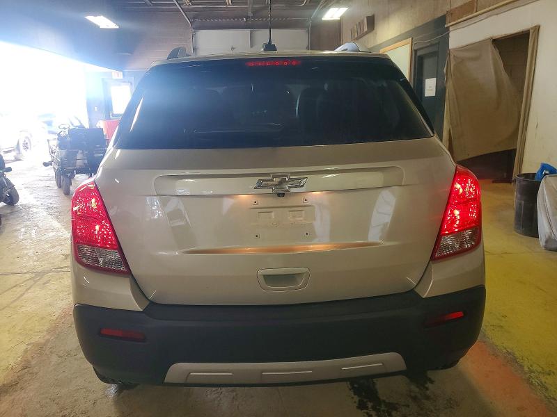 Photo 6 from auction – 2016 CHEVROLET TRAX 1LT with VIN 3GNCJPSB3GL120266