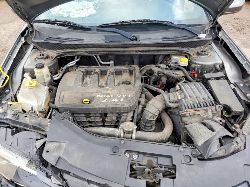 Photo 11 from auction – 2013 CHRYSLER 200 TOURIN with VIN 1C3CCBBB0DN503569