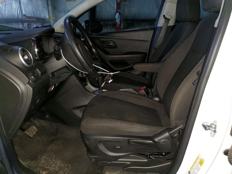 Photo 7 from auction – 2016 CHEVROLET TRAX LS with VIN KL7CJKSB6GB741625