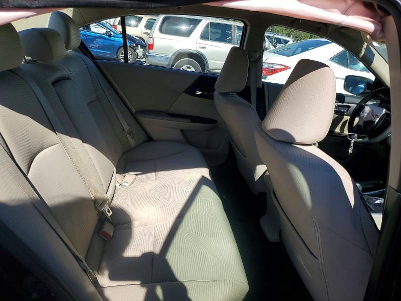 Photo 10 from auction – 2015 HONDA ACCORD with VIN 1HGCR2F3XFA270339
